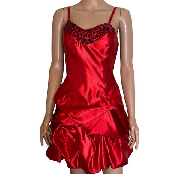 Jessica McClintock for Gunne Sax Mini Dress red jeweled neckline 80’s SZ 7 - Picture 1 of 9
